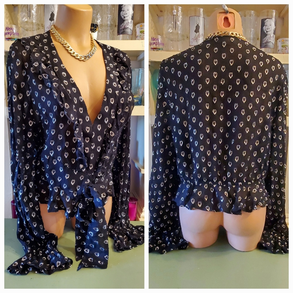 Chance & Destiny Semi-sheer Hook-eye Tie-front Top Womens L. Black Gold EUC